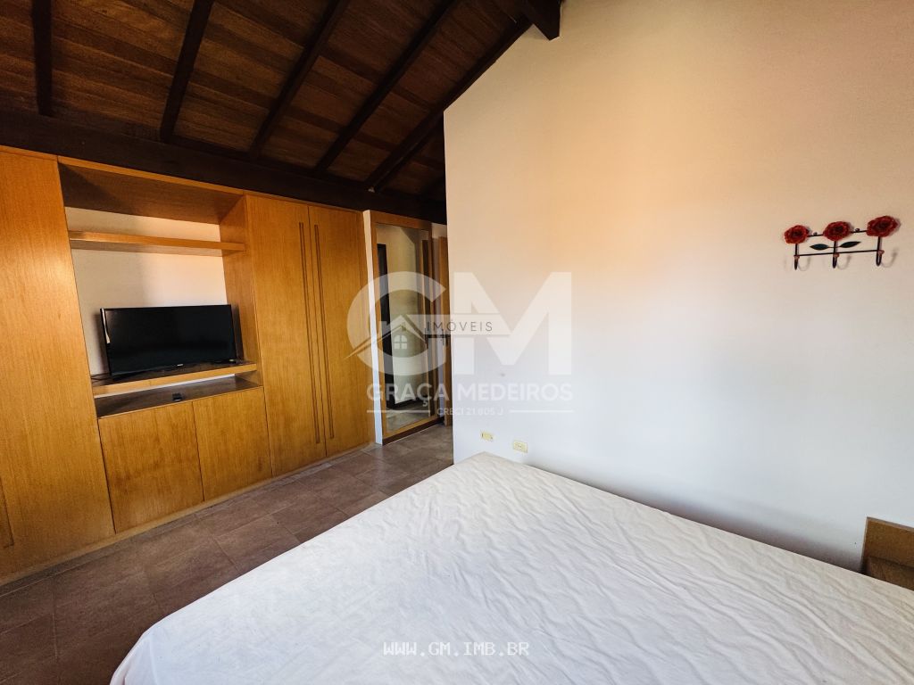 Foto de Casa com 4 suítes, mobiliada, terreno com 450 m² 