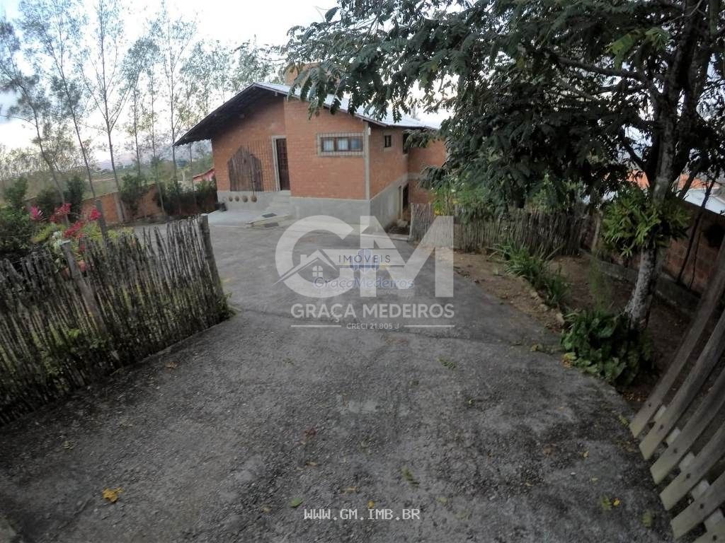 Foto de Casa edifica em terreno com 1.100 metros em Gravatá-PE