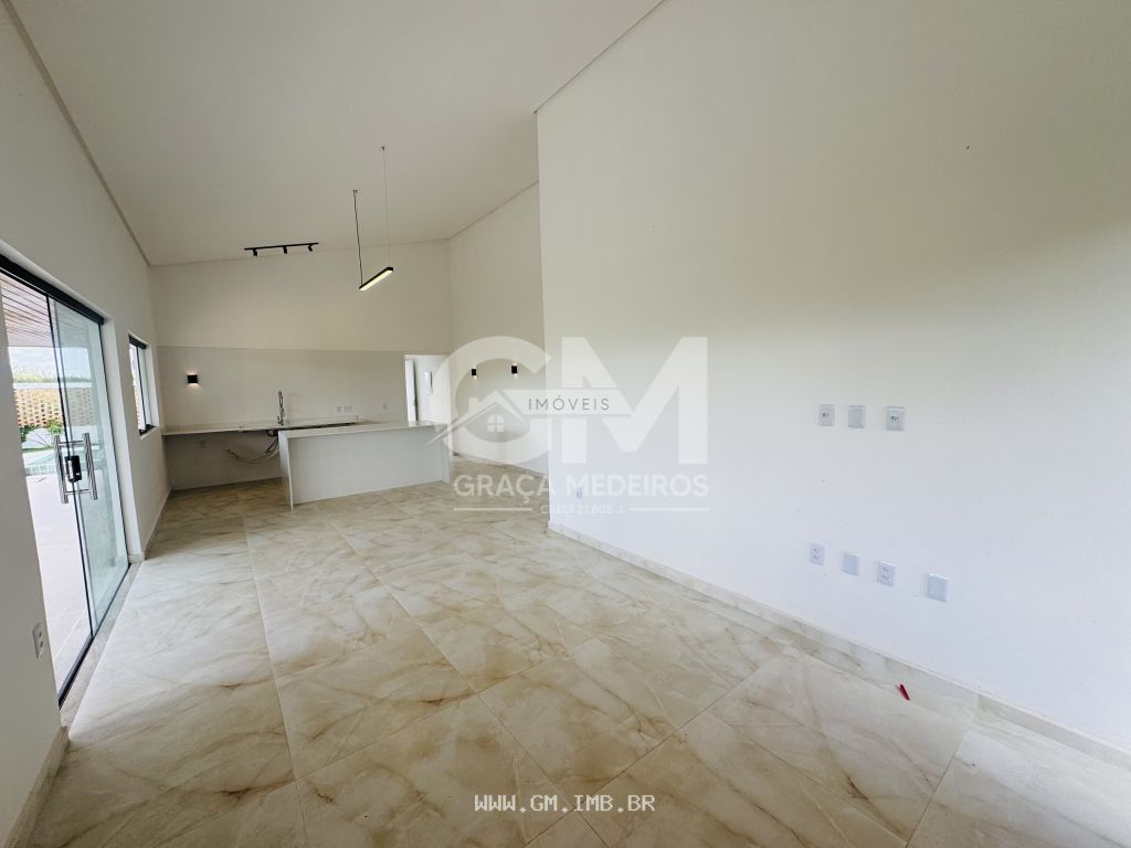 Foto de Casas com 4 quartos e piscina privativa em Santana, Gravatá