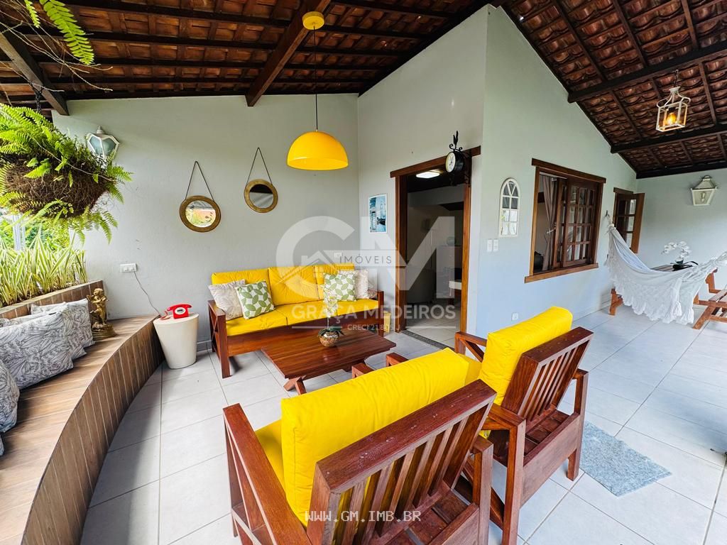 Foto de Casa em condomínio com piscina privativa