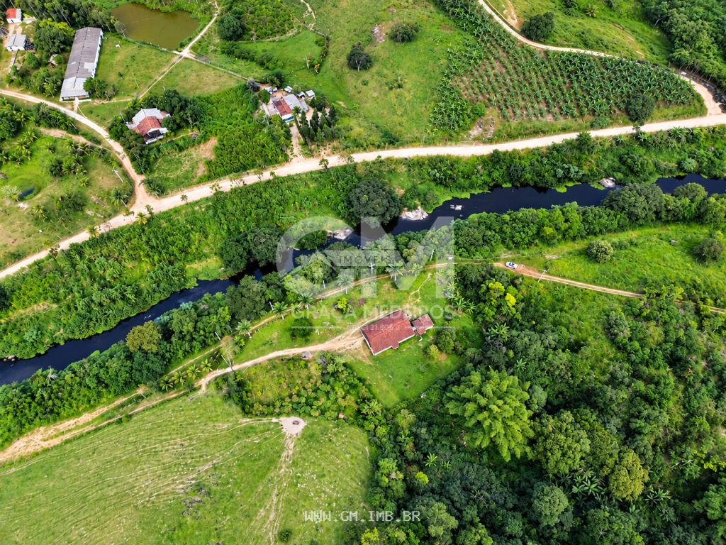 Fazenda com 40 hectares às margens do Rio Ipojuca