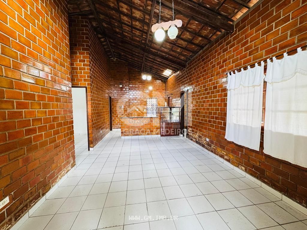 Foto de Casa térrea com 4 quartos em condomínio fechado