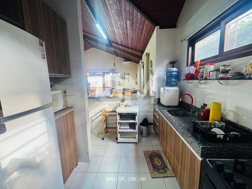 Foto de Casa térrea em condomínio próximo a BR