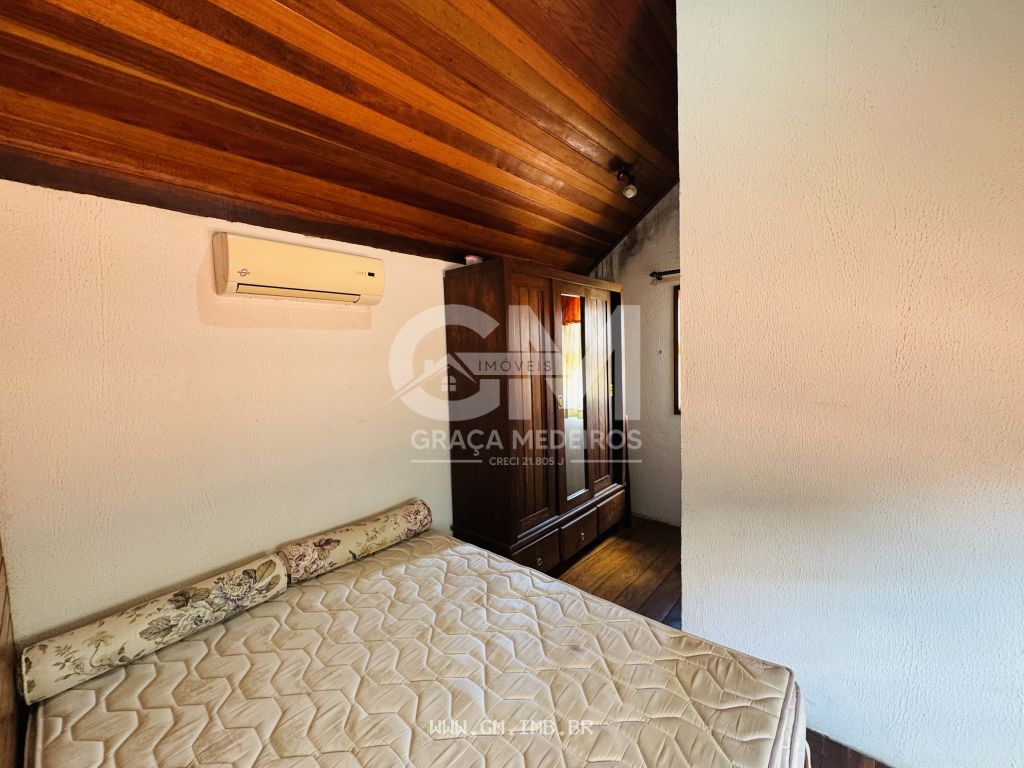 Foto de Casa com 4 quartos sendo 2 suítes 