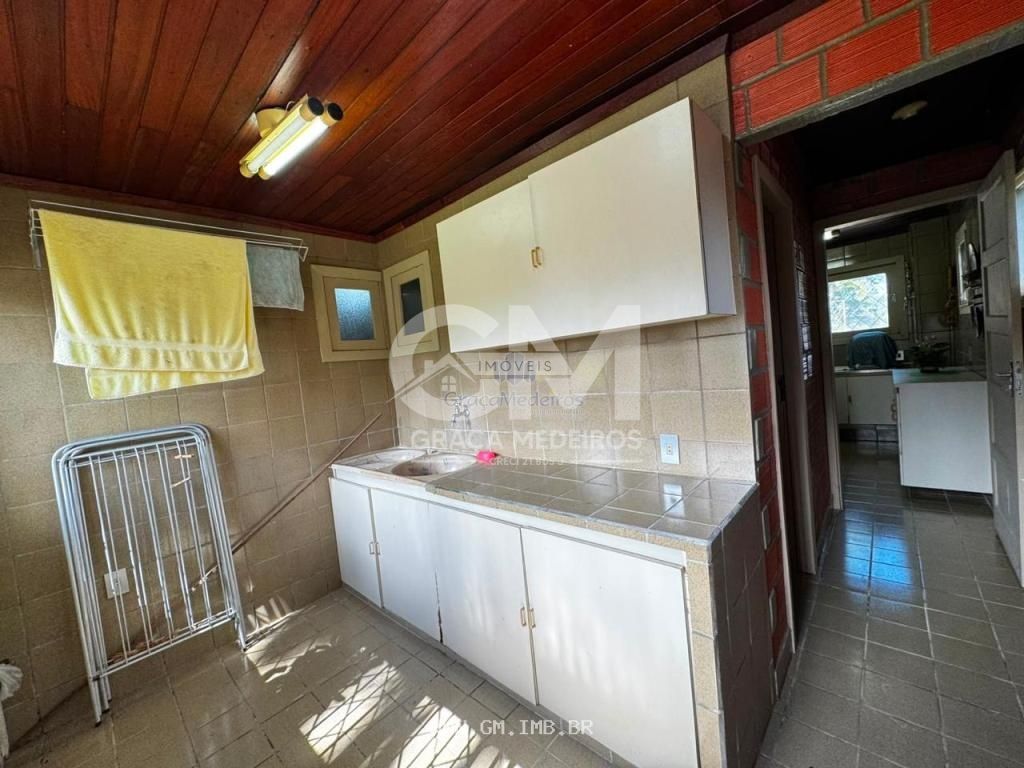 Foto de Casa em condomínio em terreno com 663 metros a 200 metros da pista local