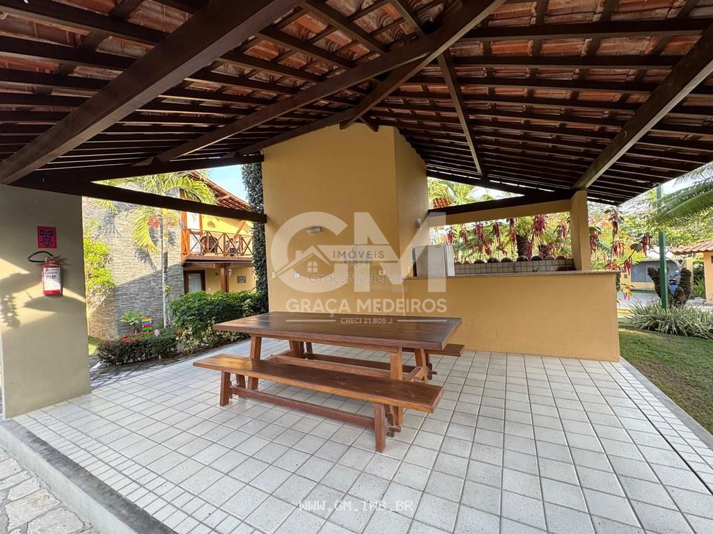 Foto de Casa com 3 quartos em condomínio fechado