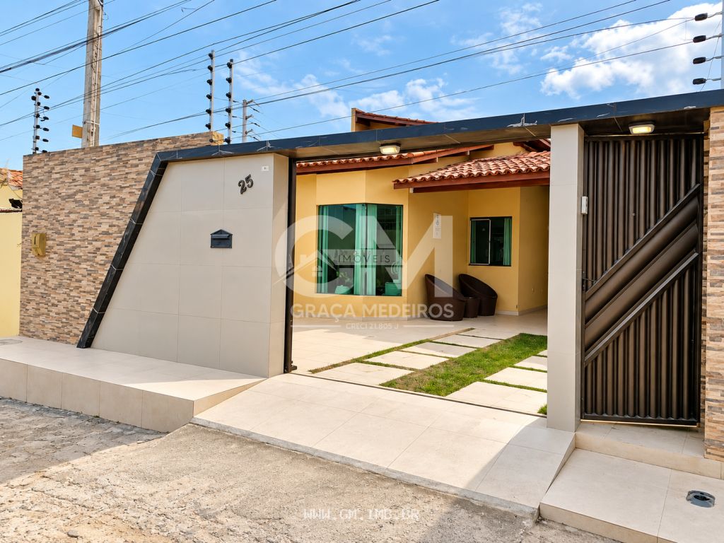 Casa térrea próximo ao centro de Gravatá