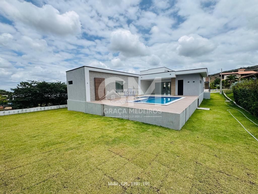 Foto de Casa nova em condomínio de alto padrão
