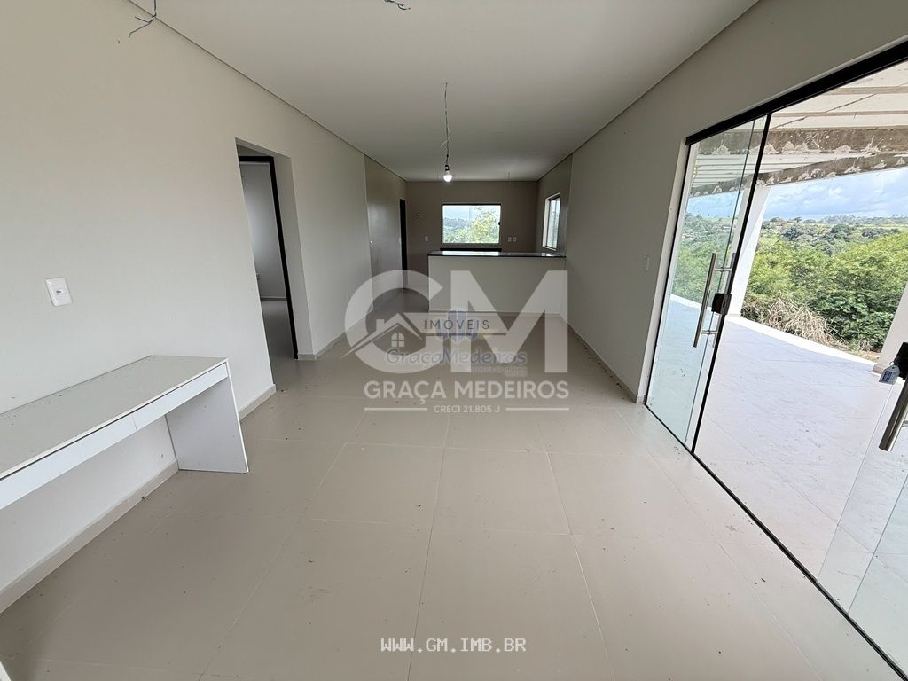 Foto de Casa com 3 quartos em  em condomínio 