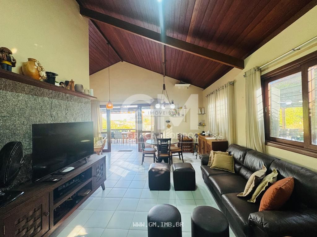 Foto de Casa térrea em condomínio próximo a BR