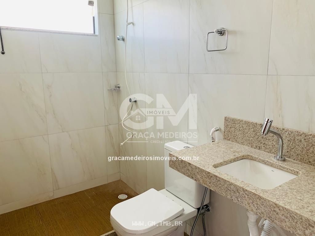Foto de Casas com 5 quartos em condomínio em Gravatá