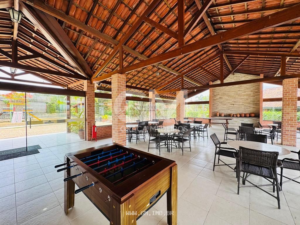 Foto de Casa com 7 quartos em condomínio fechado