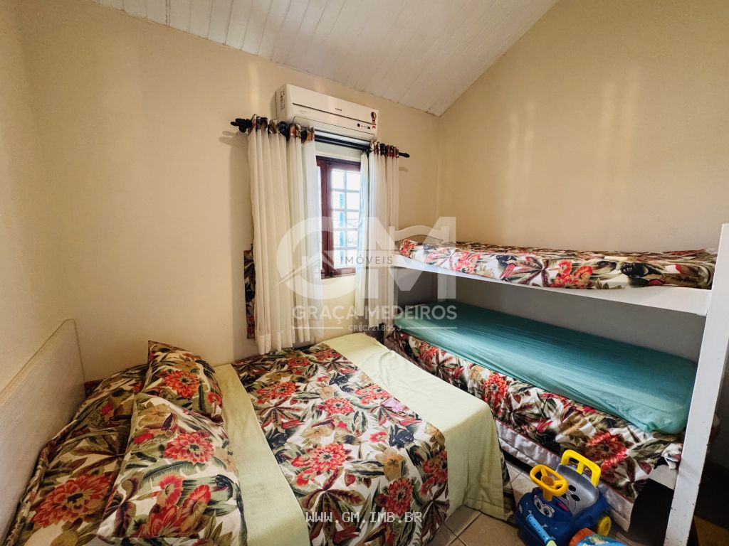 Foto de Casa térrea, mobiliada em condomínio 