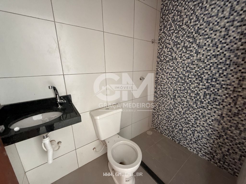 Foto de Casa com 2 quartos, sendo 1 suíte com 50 metros