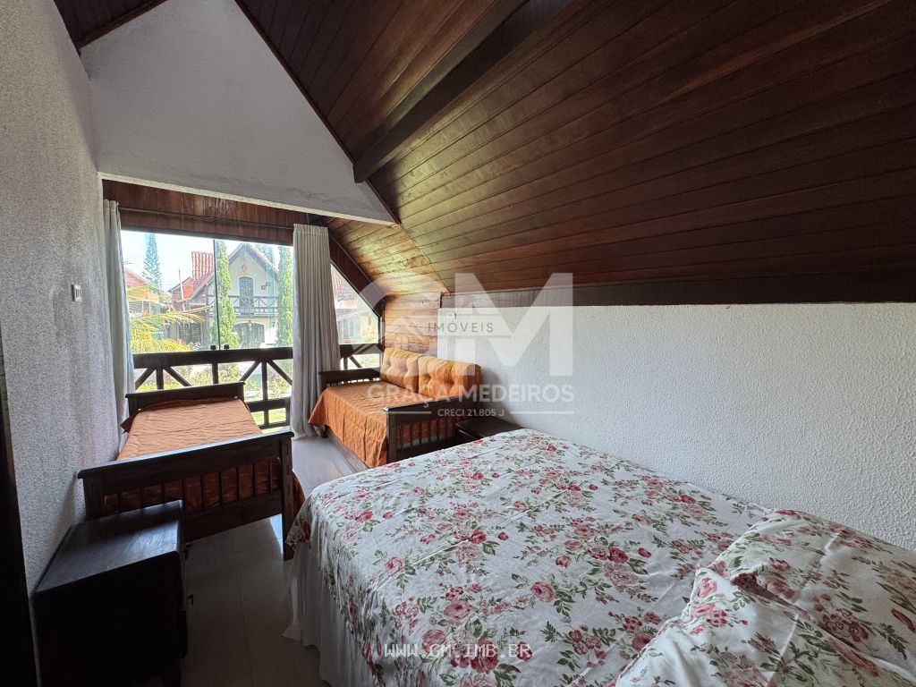 Foto de Chalé com 3 quartos e espaço gourmet particular 