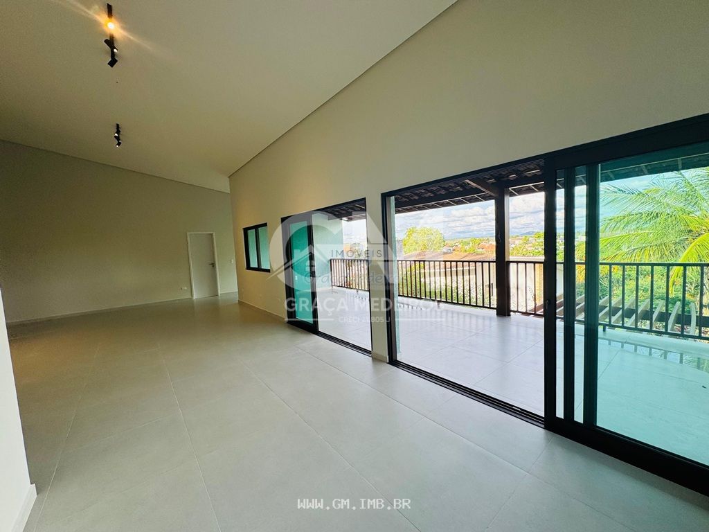 Foto de Casa com 5 suítes no condomínio Gravatá Country