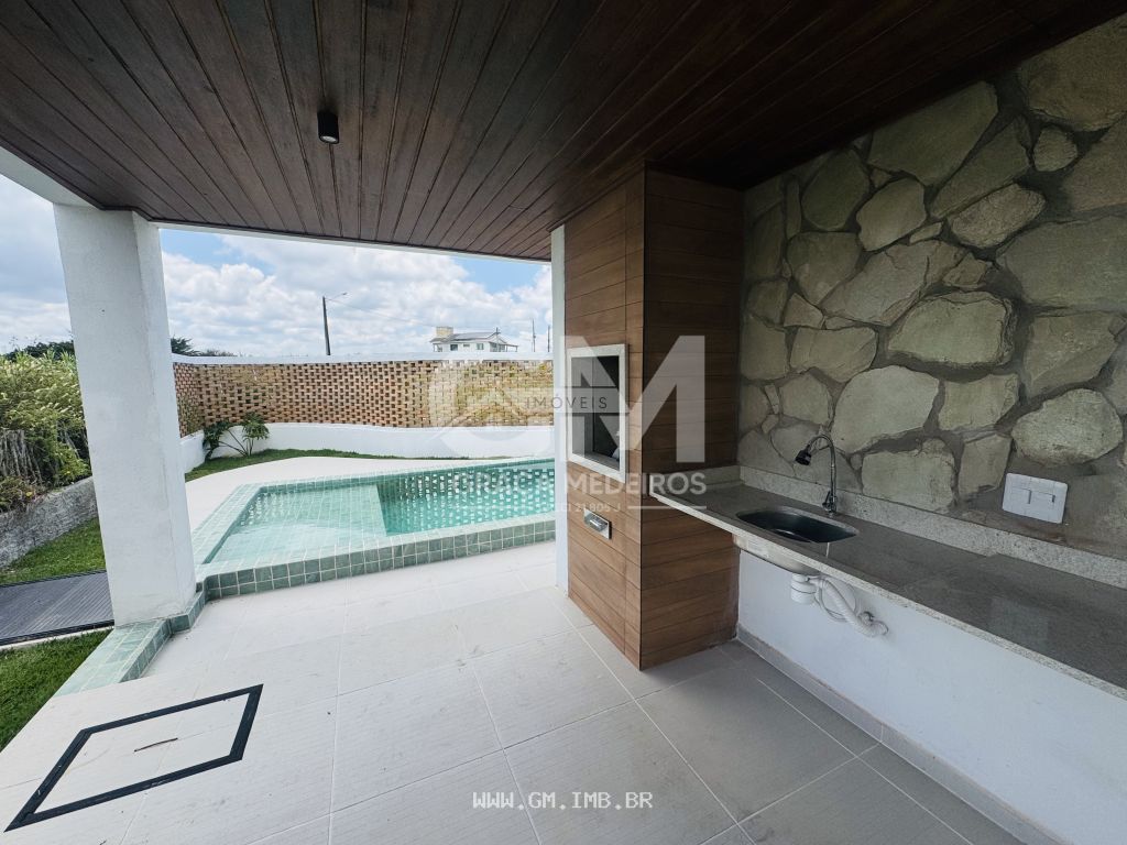 Foto de Casas com 4 quartos e piscina privativa em Santana, Gravatá