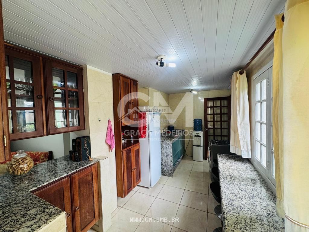 Foto de Casa com 4 quartos em condomínio com lazer completo 