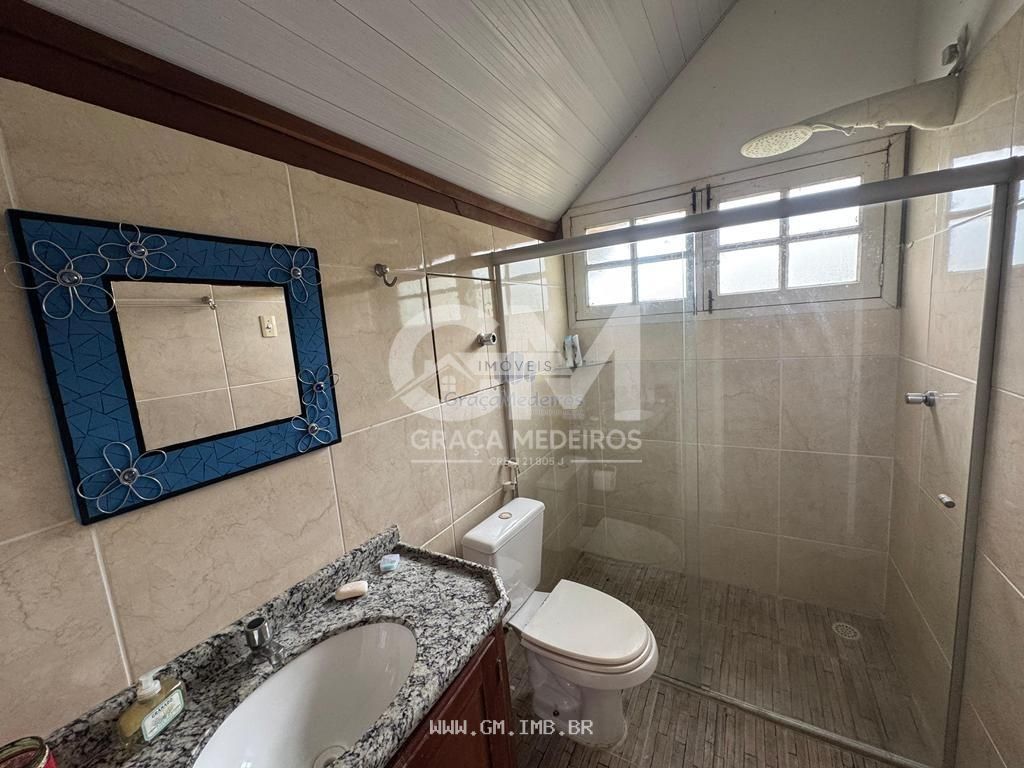 Foto de Casa com 4 quartos em condomínio com lazer completo 