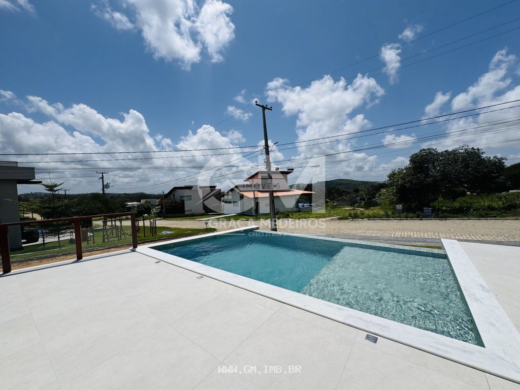 Foto de Casa com 5 suítes, piscina e espaço gourmet