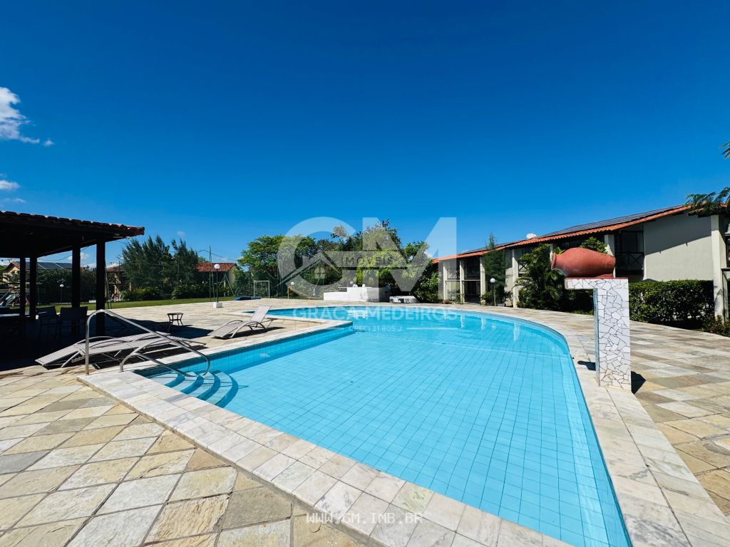 Foto de Casa com 3 quartos + dependência 