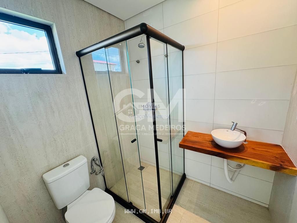 Foto de Casa nova com 4 quartos em condomínio 
