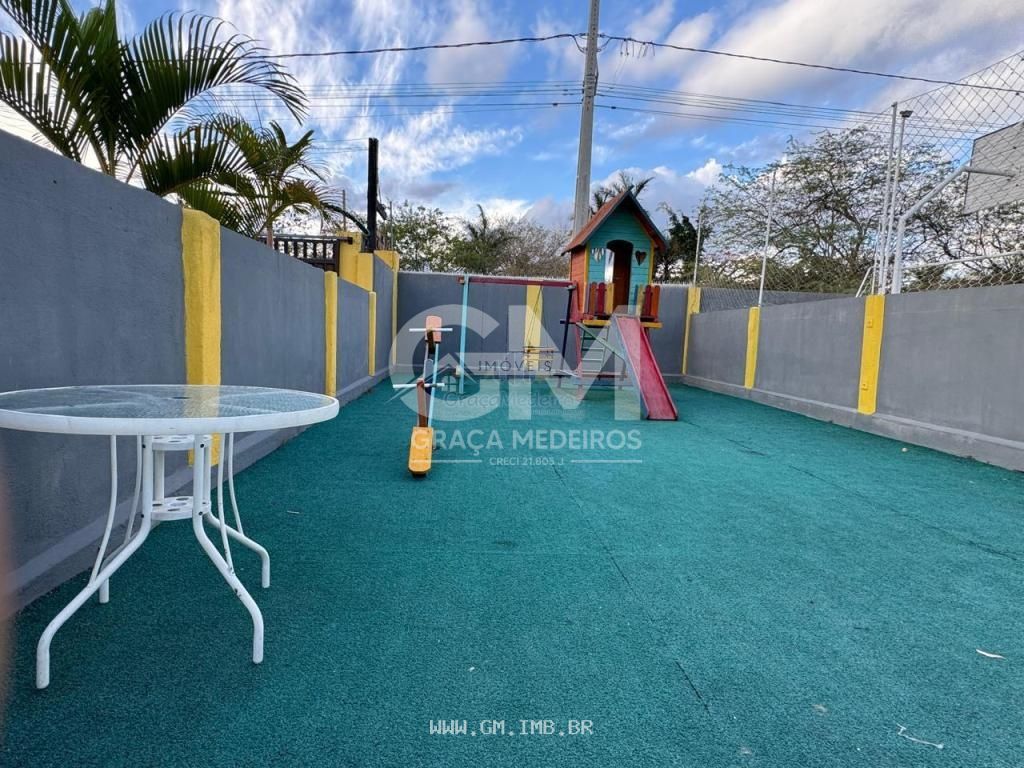 Foto de Casa em condomínio em terreno com 663 metros a 200 metros da pista local