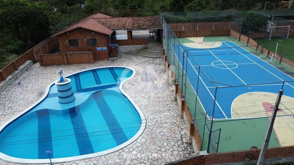 Foto de Casa térrea com 4 quartos em condomínio fechado