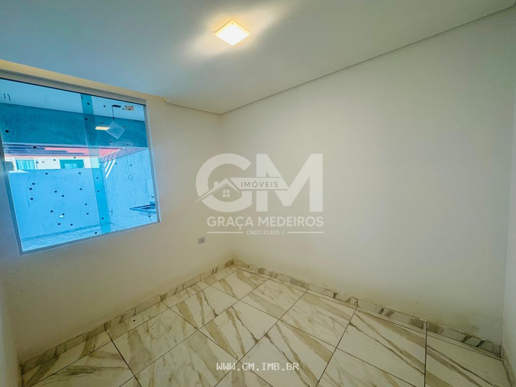Foto de Casa com 3 quartos, espaço gourmet e piscina  
