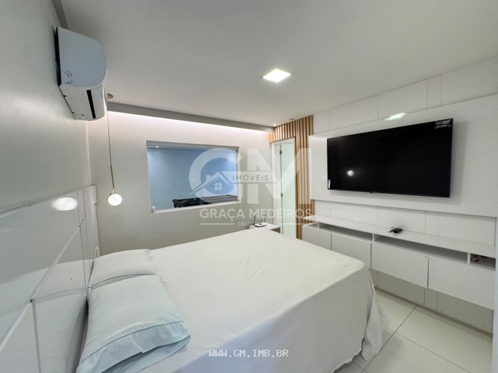 Foto de Casa com piscina e mobiliada em Gravatá
