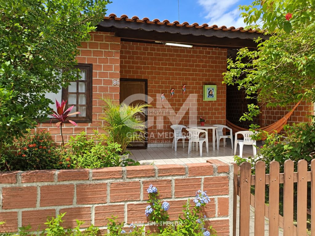 Casa térrea com excelente localização