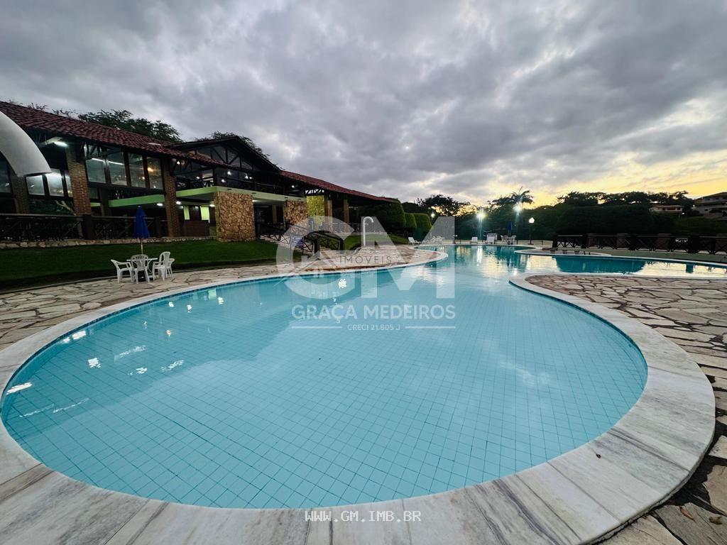 Foto de Casa de alto padrão em condomínio estilo fazenda
