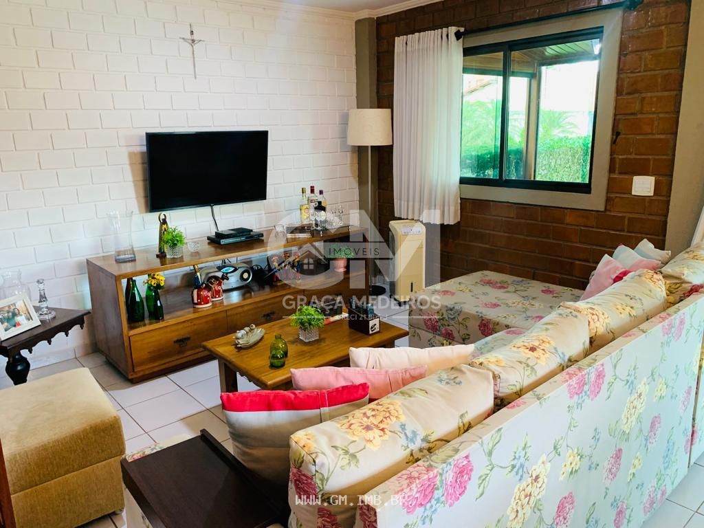 Foto de Casas com 4 quartos em condomínio em Gravatá