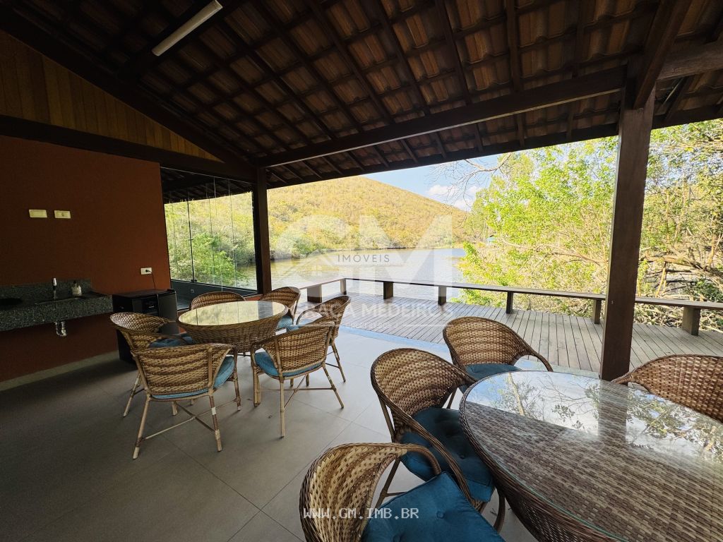 Foto de Terreno com 2.493,15 m² em condomínio de alto padrão 