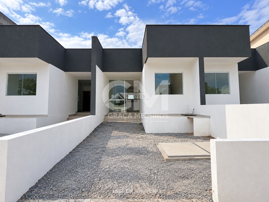 Casa com 2 quartos, sendo 1 suíte com 50 metros