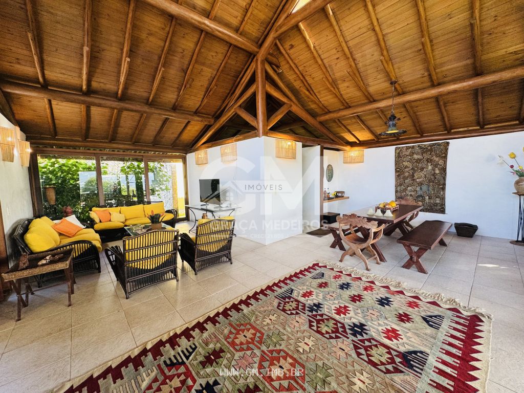 Foto de Casa com 4 suítes, piscina particular, terreno com 2.655 m² 