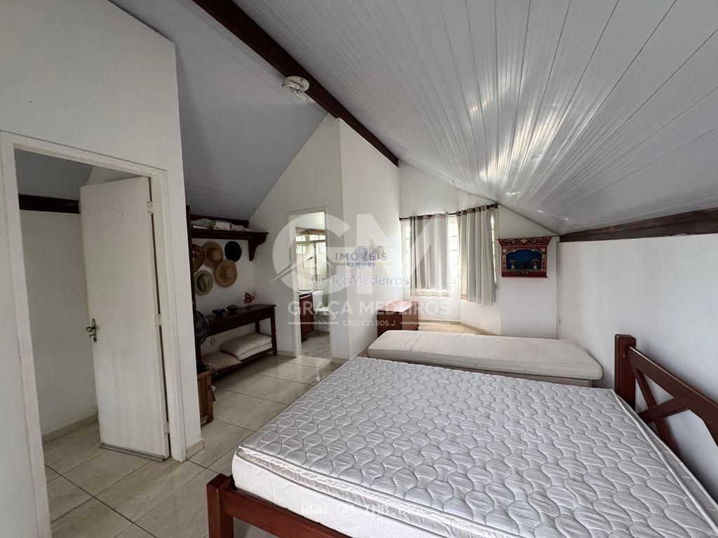 Foto de Casa com 4 quartos em condomínio com lazer completo 