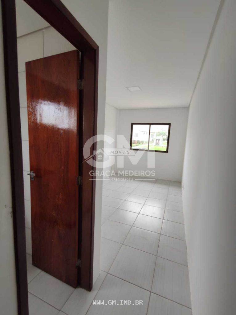 Foto de Casa nova em condomínio a 1,5 Km do centro de Gravatá
