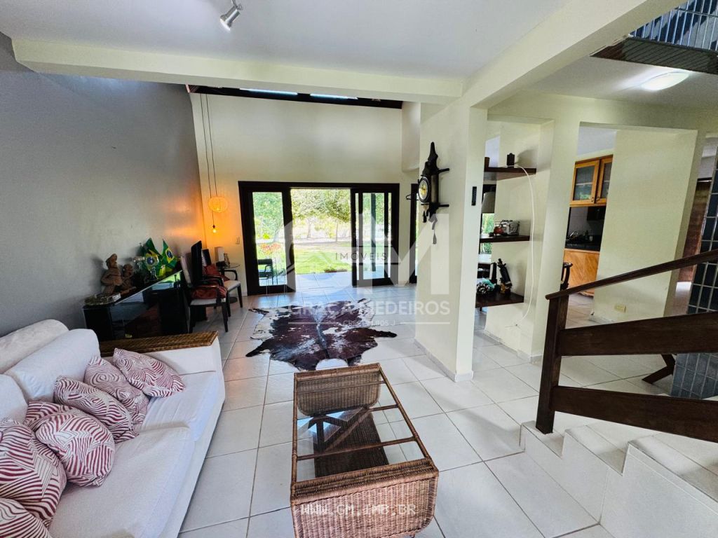 Foto de Casa exclusiva em condomínio com lago ás margens da BR 232