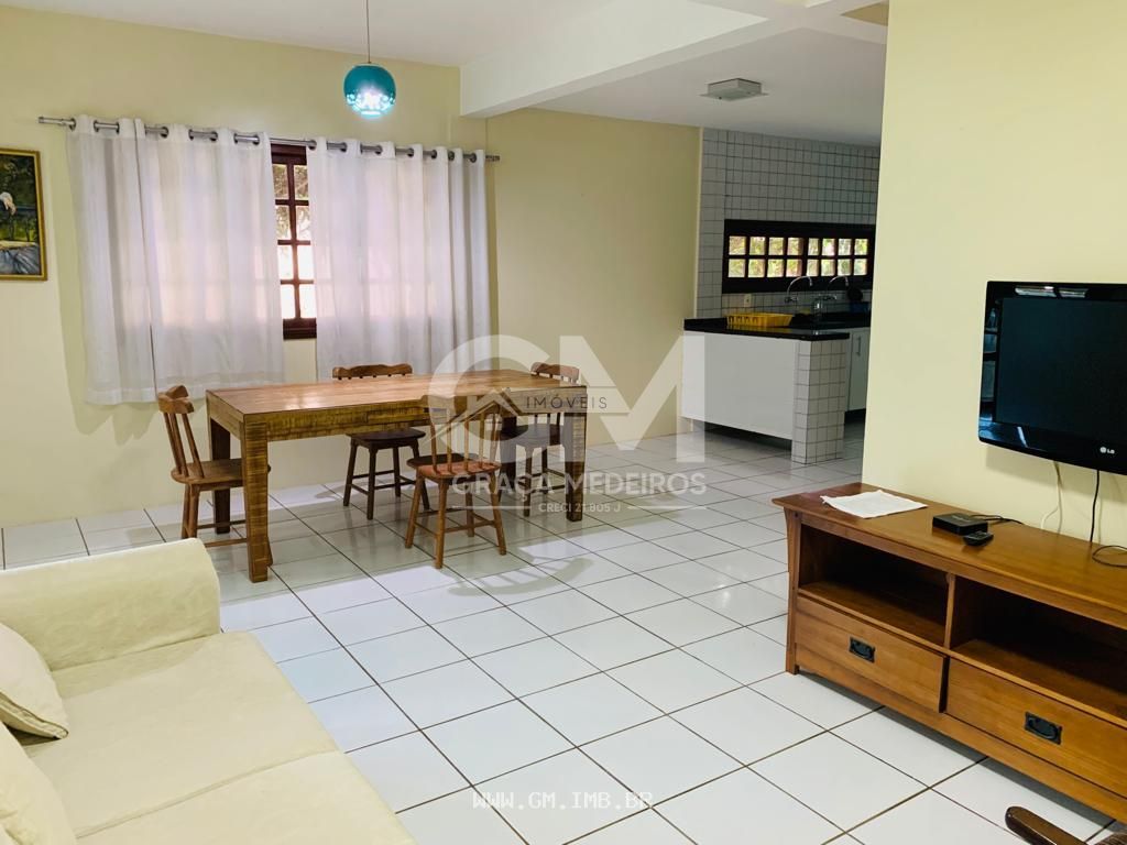 Foto de Casas espaçosa com 5 quartos em condomínio 