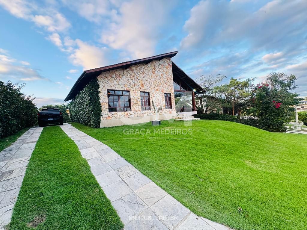 Foto de Casa de alto padrão em condomínio estilo fazenda