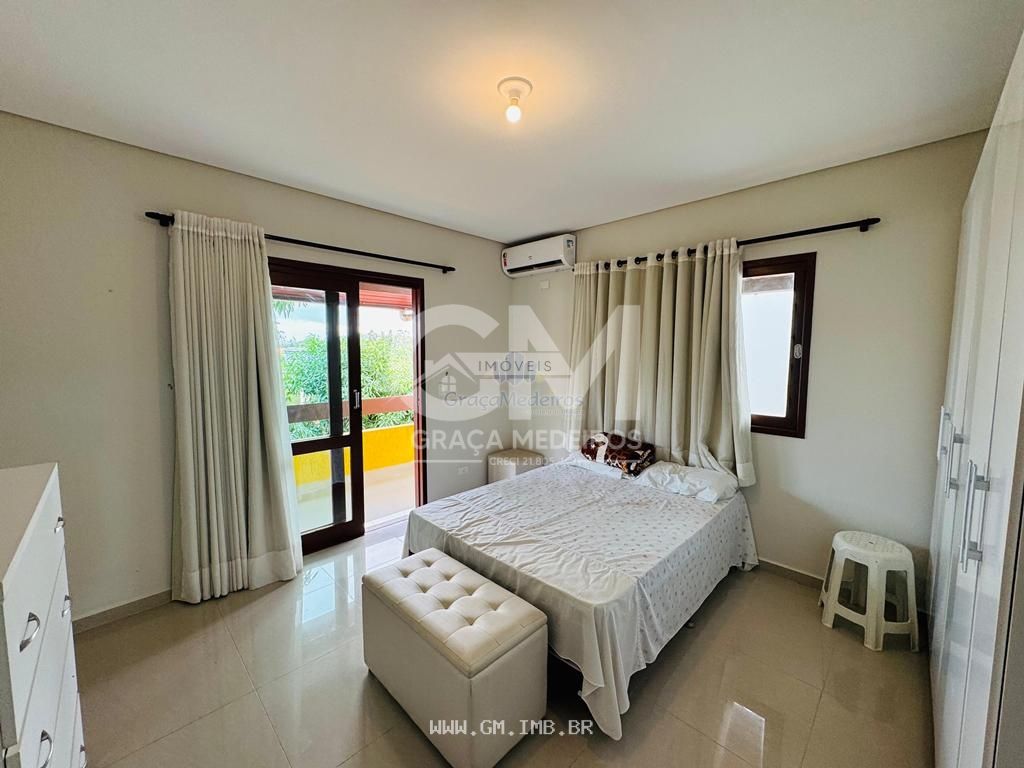 Foto de Casa com 398 metros em condomínio, localizado ás margens da BR 232
