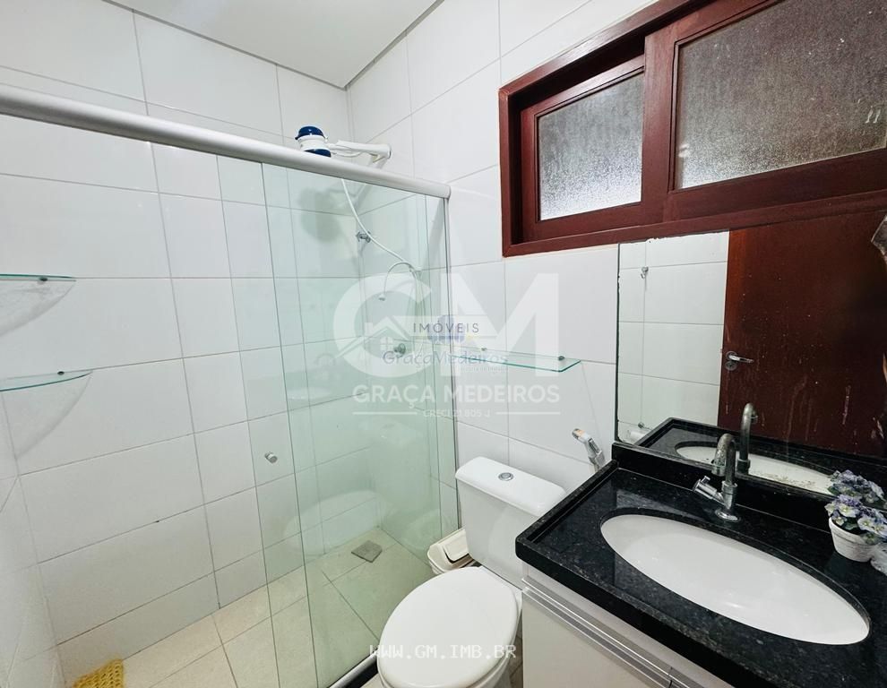 Foto de Casa com 398 metros em condomínio, localizado ás margens da BR 232