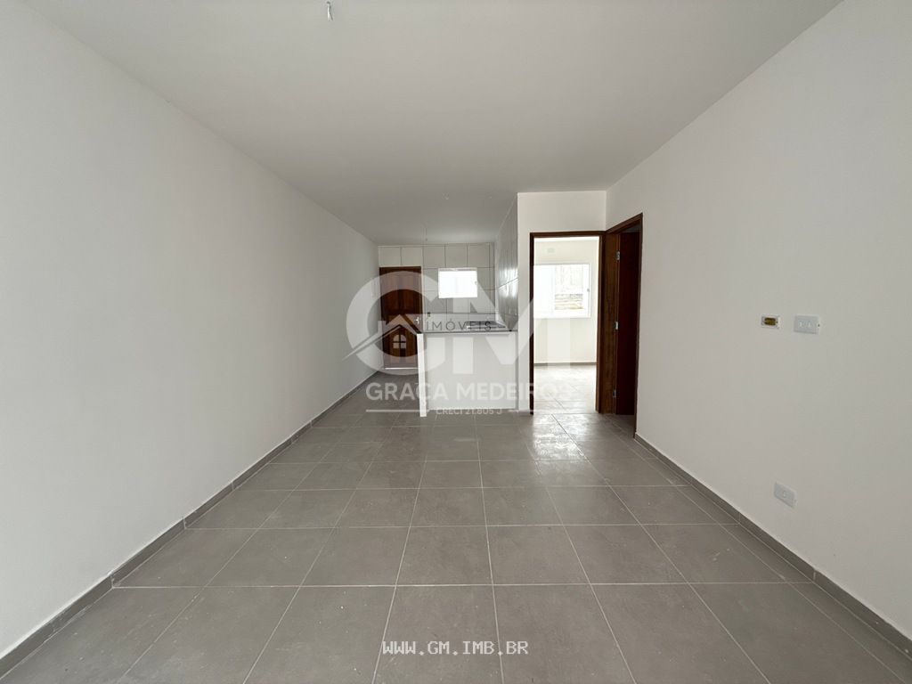 Foto de Casa com 2 quartos, sendo 1 suíte com 50 metros