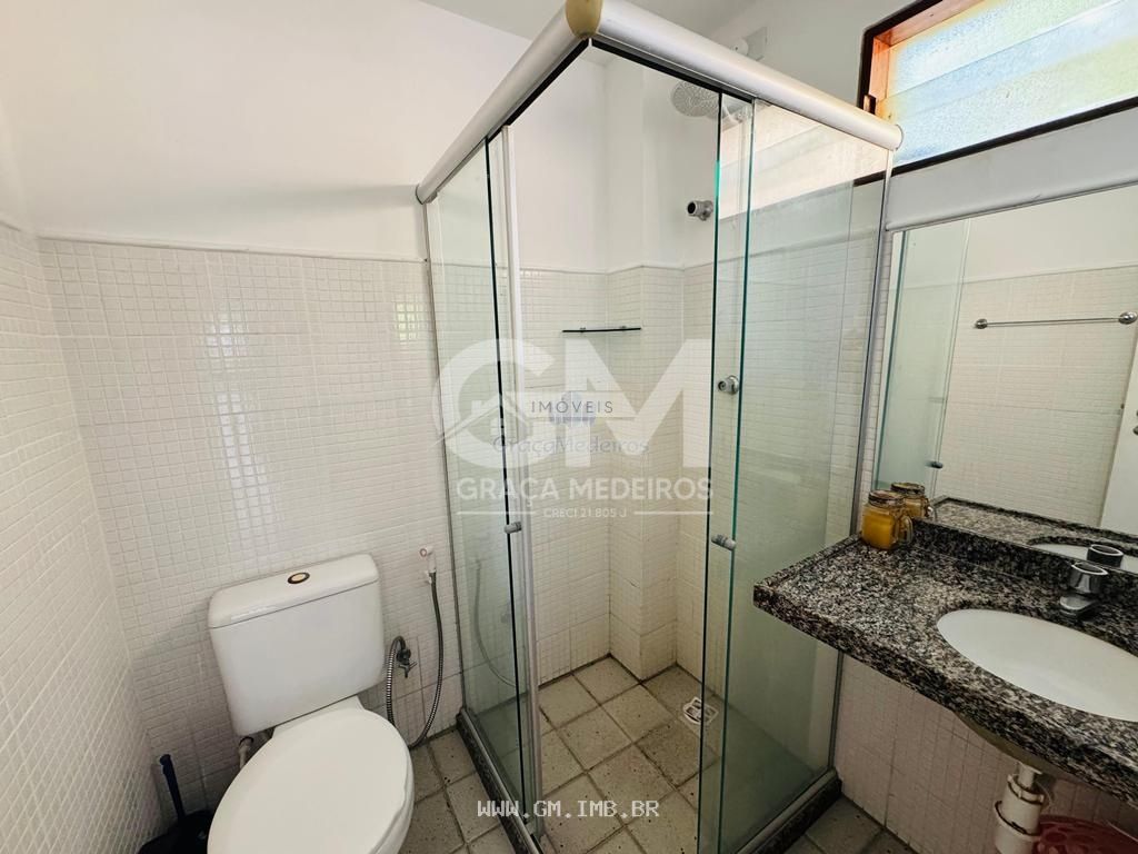 Foto de Casa com 3 quartos em condomínio fechado