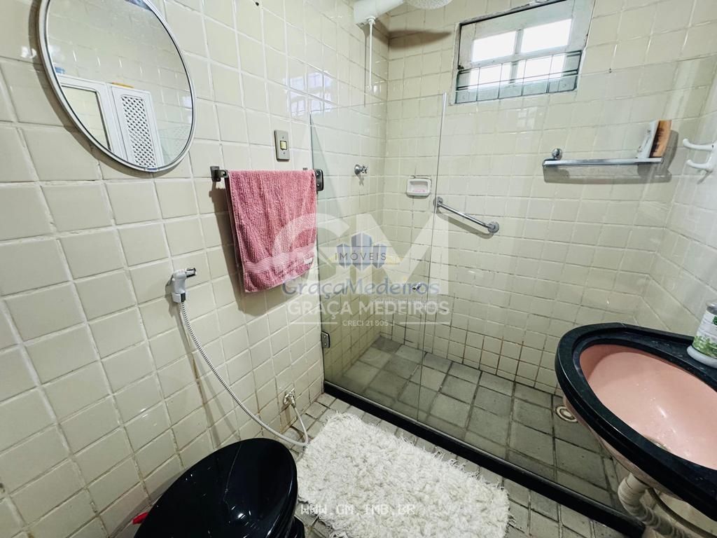 Foto de Casa ampla com 240 metros de área construída