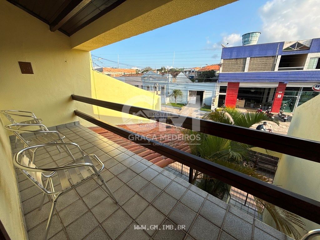 Foto de Casa à venda no centro de Gravatá-PE