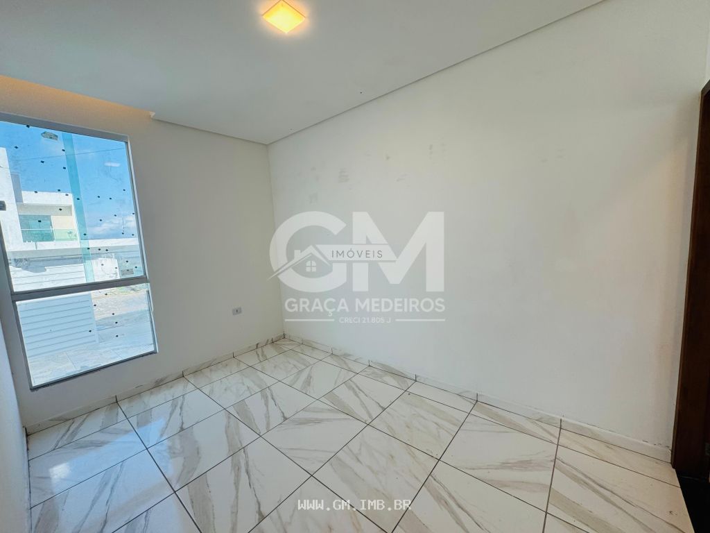 Foto de Casa com piscina com espaço gourmet