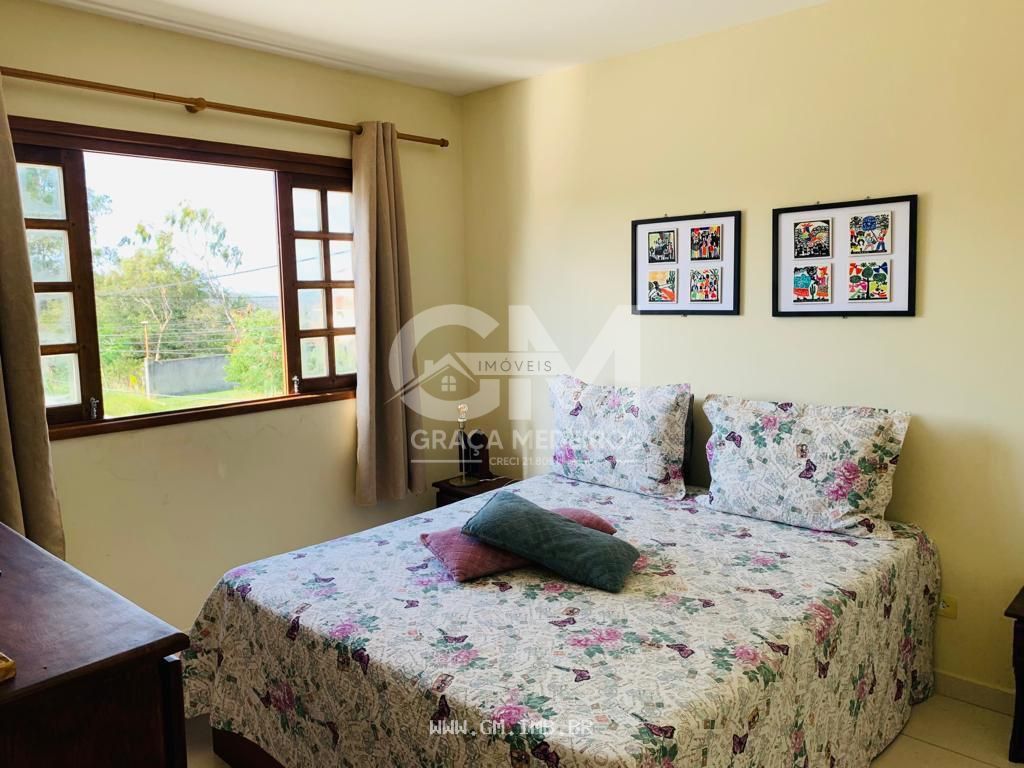 Foto de Apartamento para aluguel anual em excelente localização!